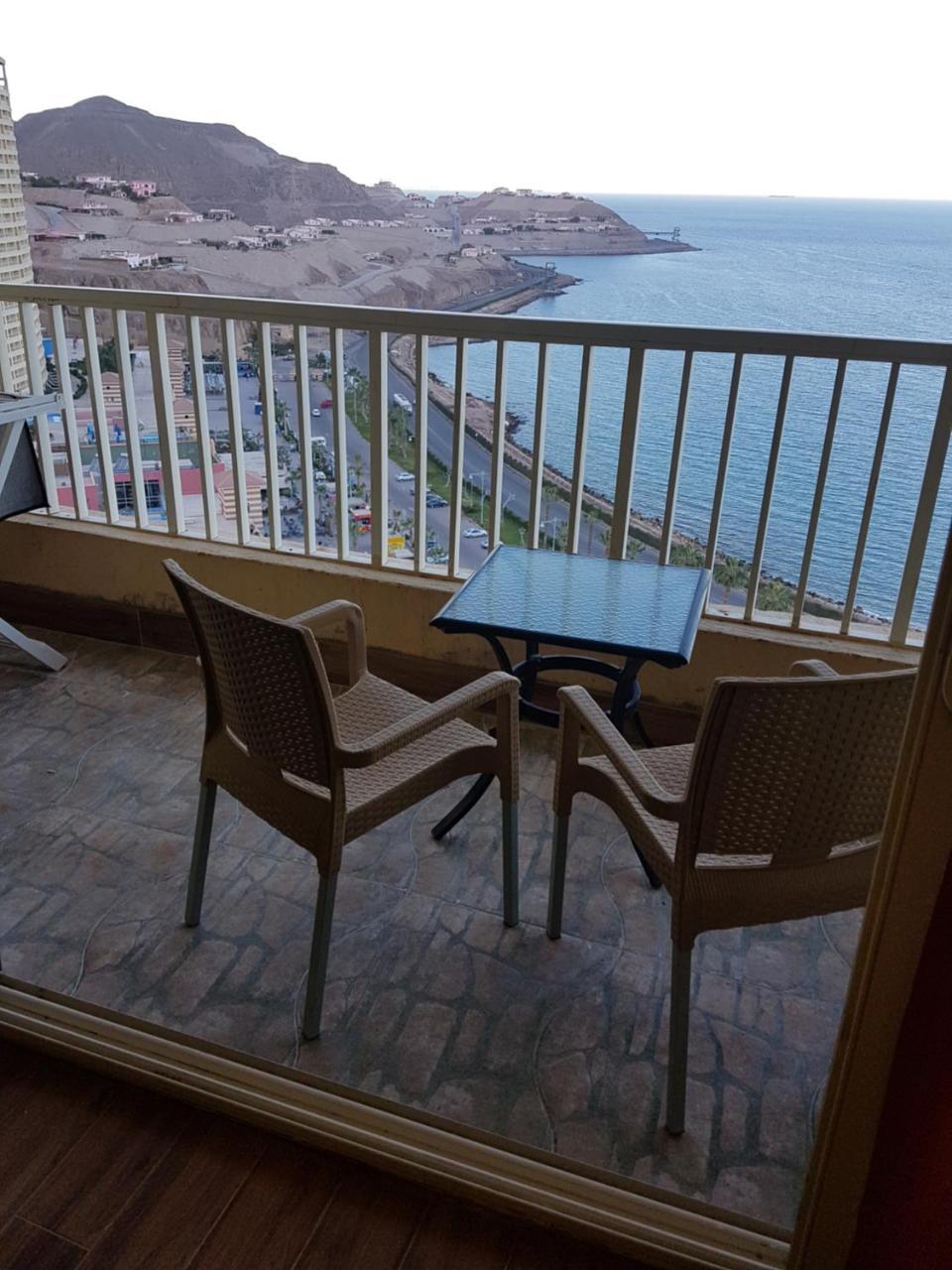 Apartment In Porto Sokhna Pyramids For Families Ajn-Szuhna Kültér fotó